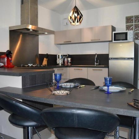 Appartement 3 Pieces A Saint-Cyprien : 6 Couchages, Piscine, Terrasse, Parking Et Wifi - Fr-1-225D-68 Bagian luar foto