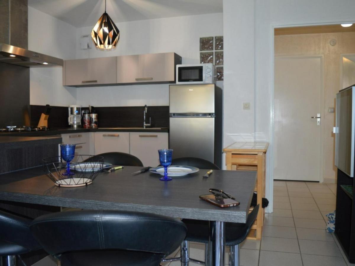 Appartement 3 Pieces A Saint-Cyprien : 6 Couchages, Piscine, Terrasse, Parking Et Wifi - Fr-1-225D-68 Bagian luar foto